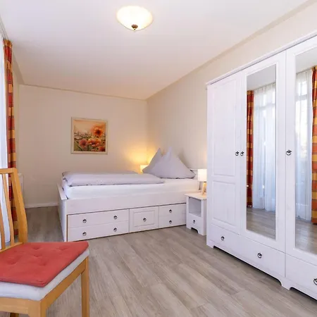 Appartementhaus Miramare 06 *