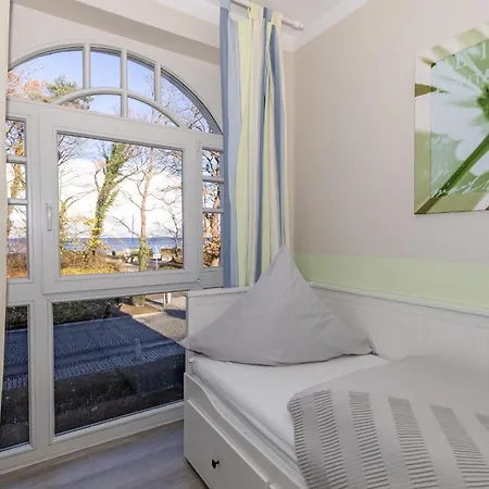Апартаменты Appartementhaus Miramare 06 Кюлунгсборн